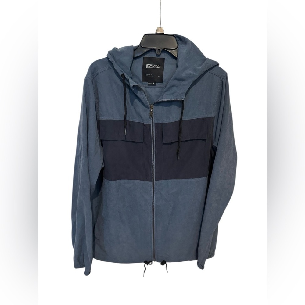 Ezekiel Two-Tone Navy Blue Hooded Windbreaker Jacket